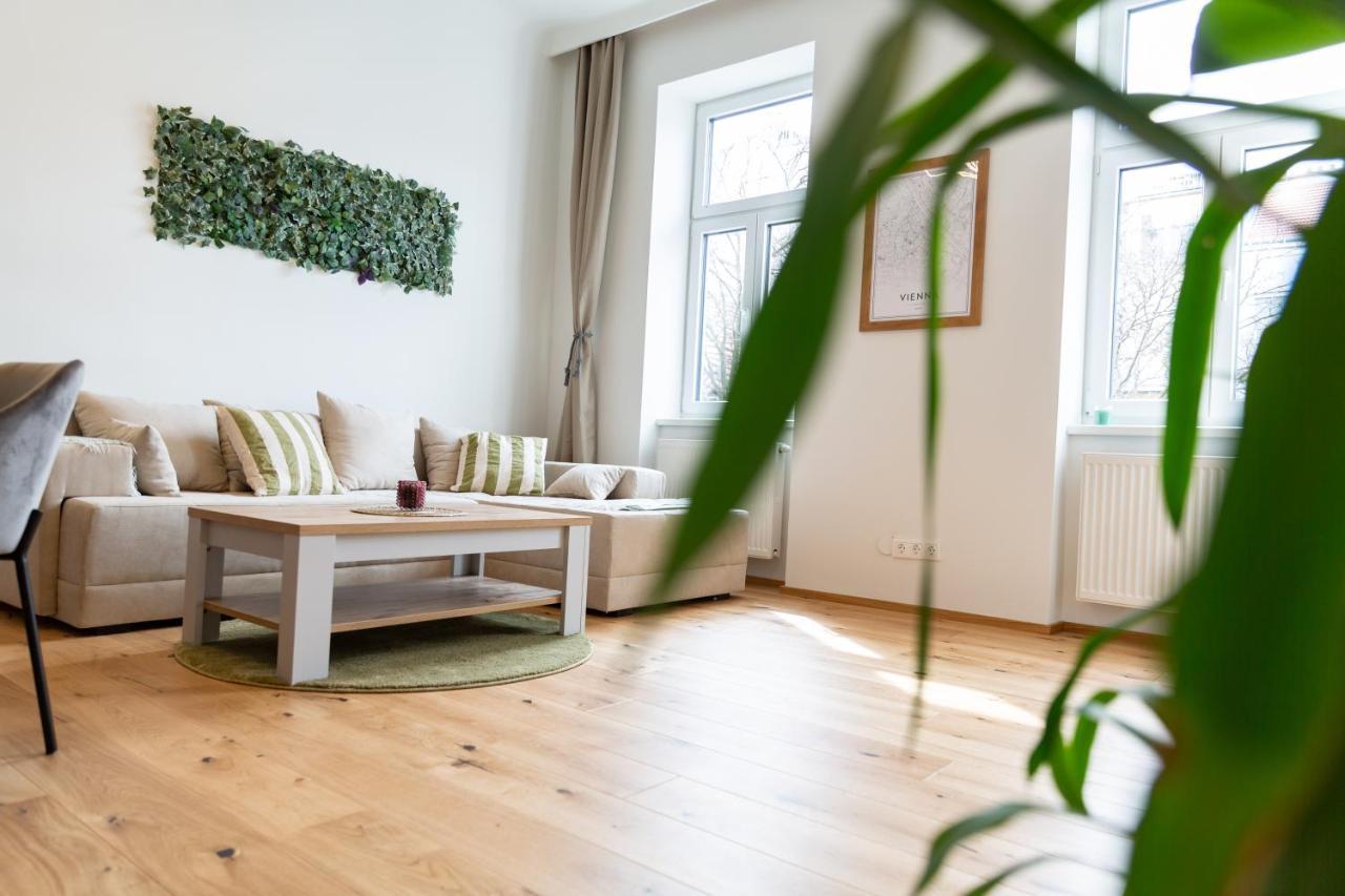 Cozy, Generous City Apartment - 10 Min To City-Centre - Contactless 24H Check-In فيينا المظهر الخارجي الصورة
