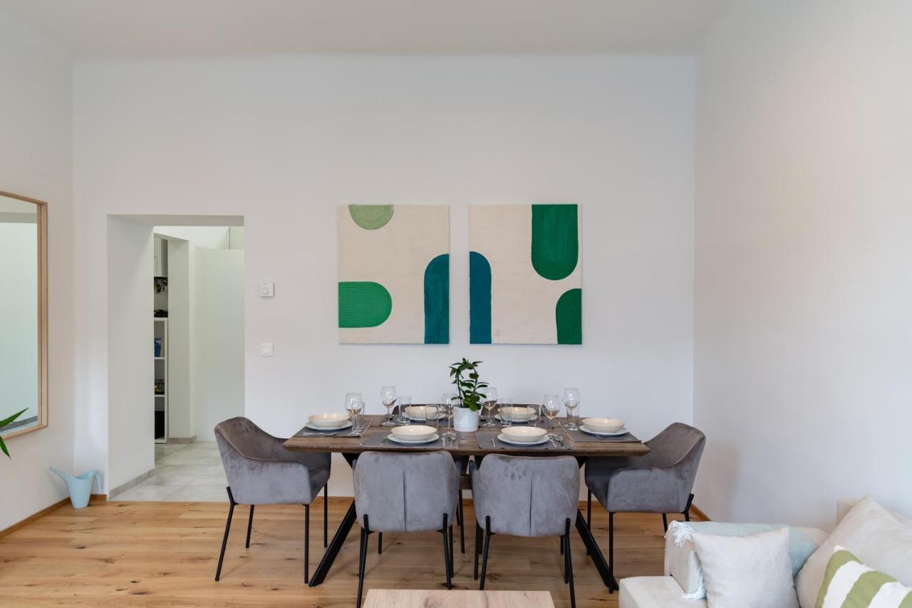 Cozy, Generous City Apartment - 10 Min To City-Centre - Contactless 24H Check-In فيينا المظهر الخارجي الصورة