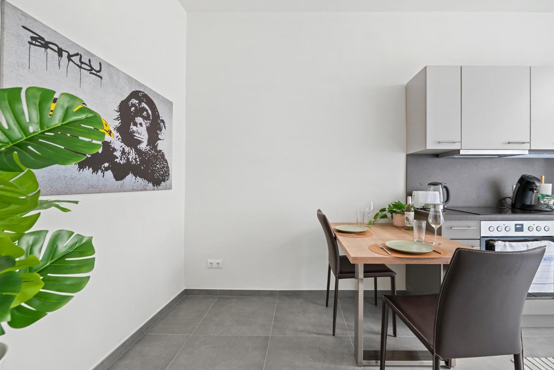 Cozy, Generous City Apartment - 10 Min To City-Centre - Contactless 24H Check-In فيينا المظهر الخارجي الصورة