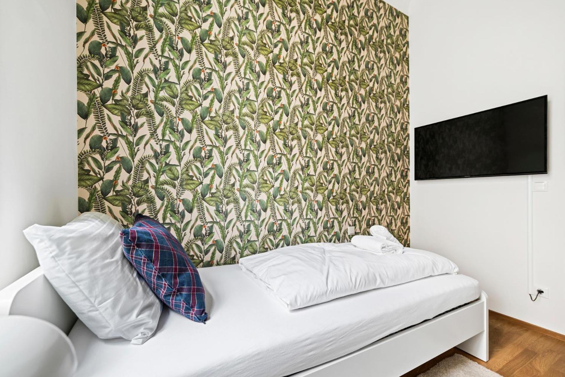 Cozy, Generous City Apartment - 10 Min To City-Centre - Contactless 24H Check-In فيينا المظهر الخارجي الصورة