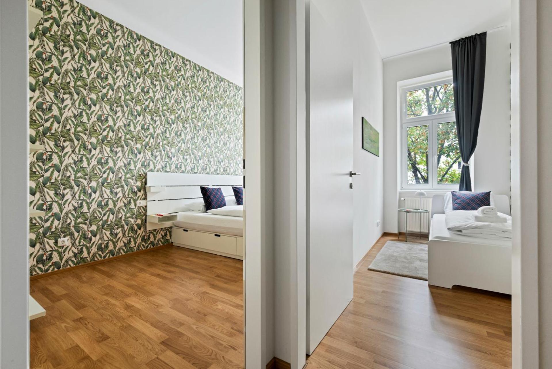 Cozy, Generous City Apartment - 10 Min To City-Centre - Contactless 24H Check-In فيينا المظهر الخارجي الصورة